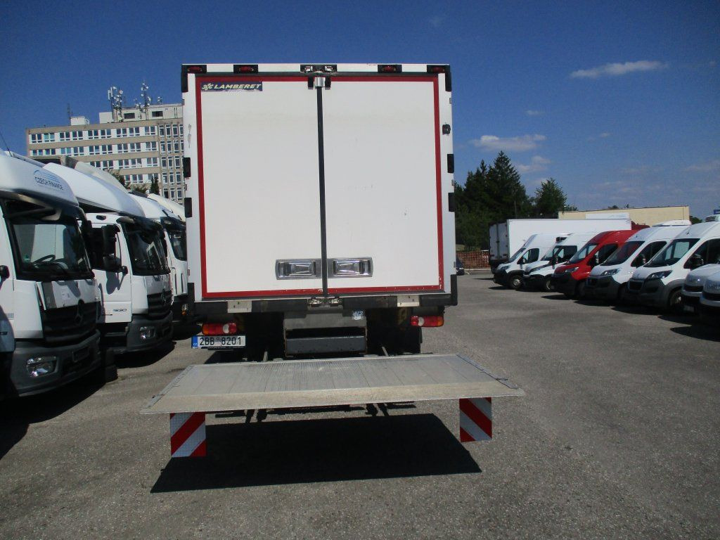 DAF LF 18.260 - Kamion hladnjača: slika DAF LF 18.260 - Kamion hladnjača DAF LF 18.260 - Kamion hladnjača: slika DAF LF 18.260 - Kamion hladnjača