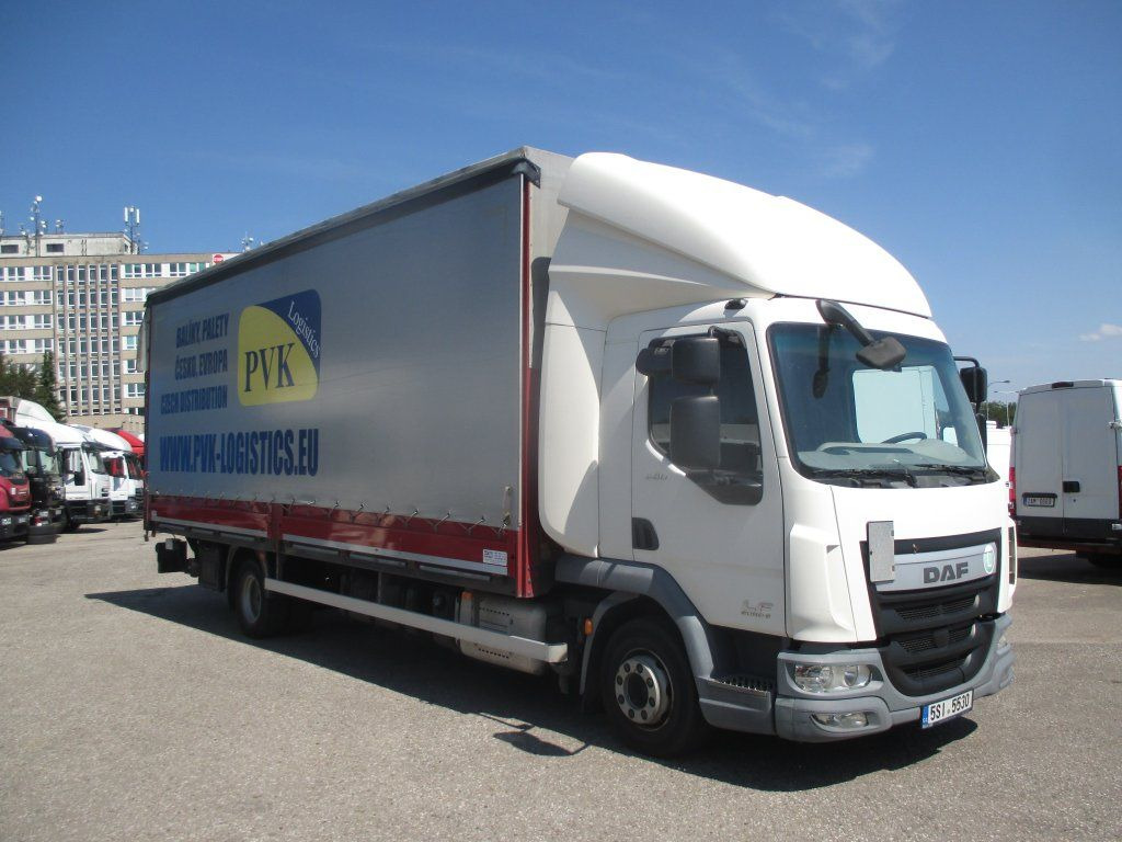 DAF LF 260 - Kamion s otvorenim sandukom: slika DAF LF 260 - Kamion s otvorenim sandukom DAF LF 260 - Kamion s otvorenim sandukom: slika DAF LF 260 - Kamion s otvorenim sandukom