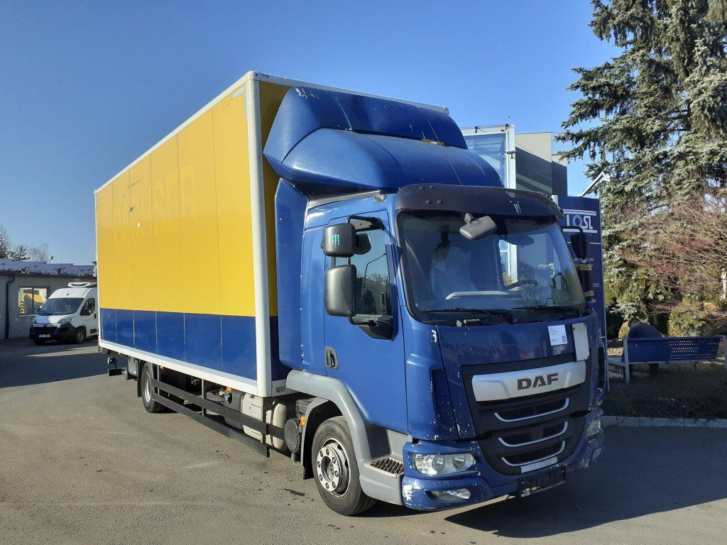 DAF LF 260 FA Motorschaden/engine defect - Kamion sandučar: slika DAF LF 260 FA Motorschaden/engine defect - Kamion sandučar DAF LF 260 FA Motorschaden/engine defect - Kamion sandučar: slika DAF LF 260 FA Motorschaden/engine defect - Kamion sandučar