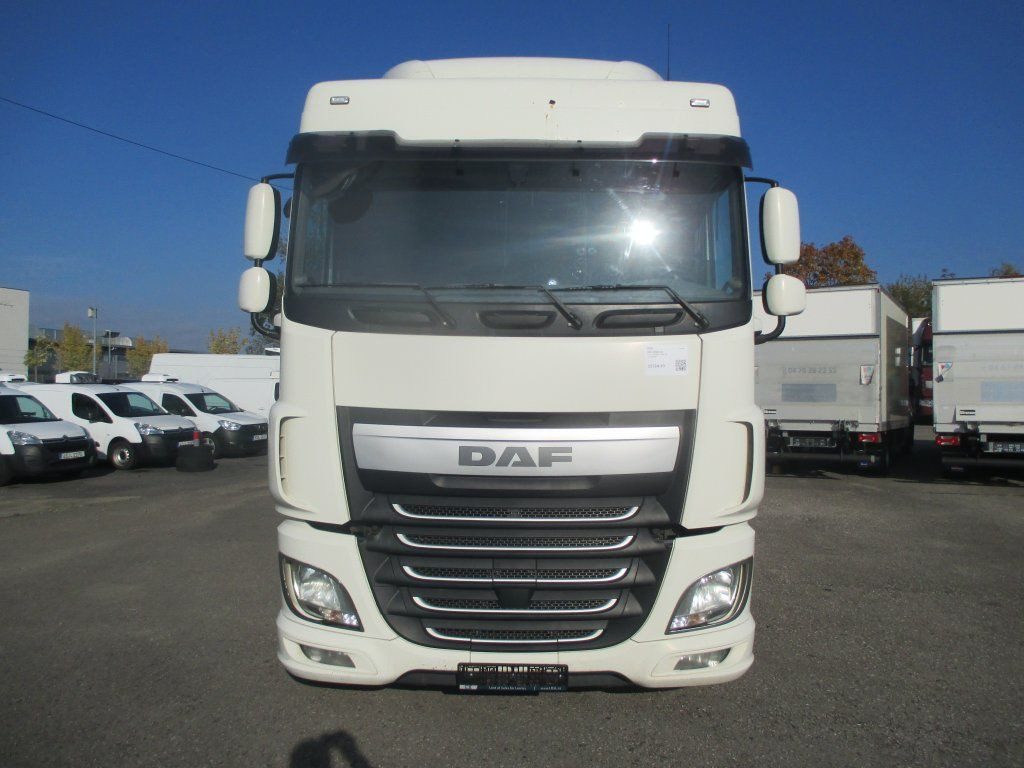 DAF XF 460 - Kamion sandučar: slika DAF XF 460 - Kamion sandučar DAF XF 460 - Kamion sandučar: slika DAF XF 460 - Kamion sandučar