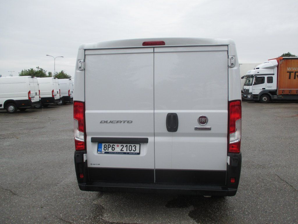 Fiat Ducato L1H1 - Furgon: slika Fiat Ducato L1H1 - Furgon Fiat Ducato L1H1 - Furgon: slika Fiat Ducato L1H1 - Furgon