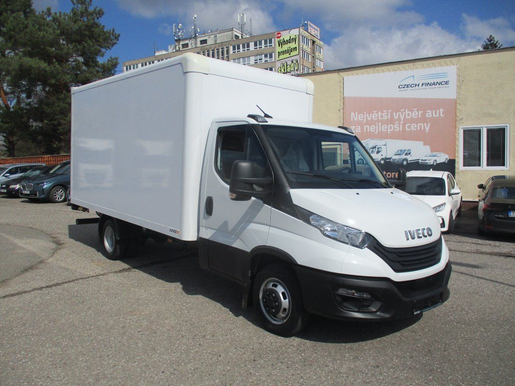 Iveco 35C16 Daily,2.3L Palfinger - Dostavno vozilo sa zatvorenim sandukom: slika Iveco 35C16 Daily,2.3L Palfinger - Dostavno vozilo sa zatvorenim sandukom Iveco 35C16 Daily,2.3L Palfinger - Dostavno vozilo sa zatvorenim sandukom: slika Iveco 35C16 Daily,2.3L Palfinger - Dostavno vozilo sa zatvorenim sandukom