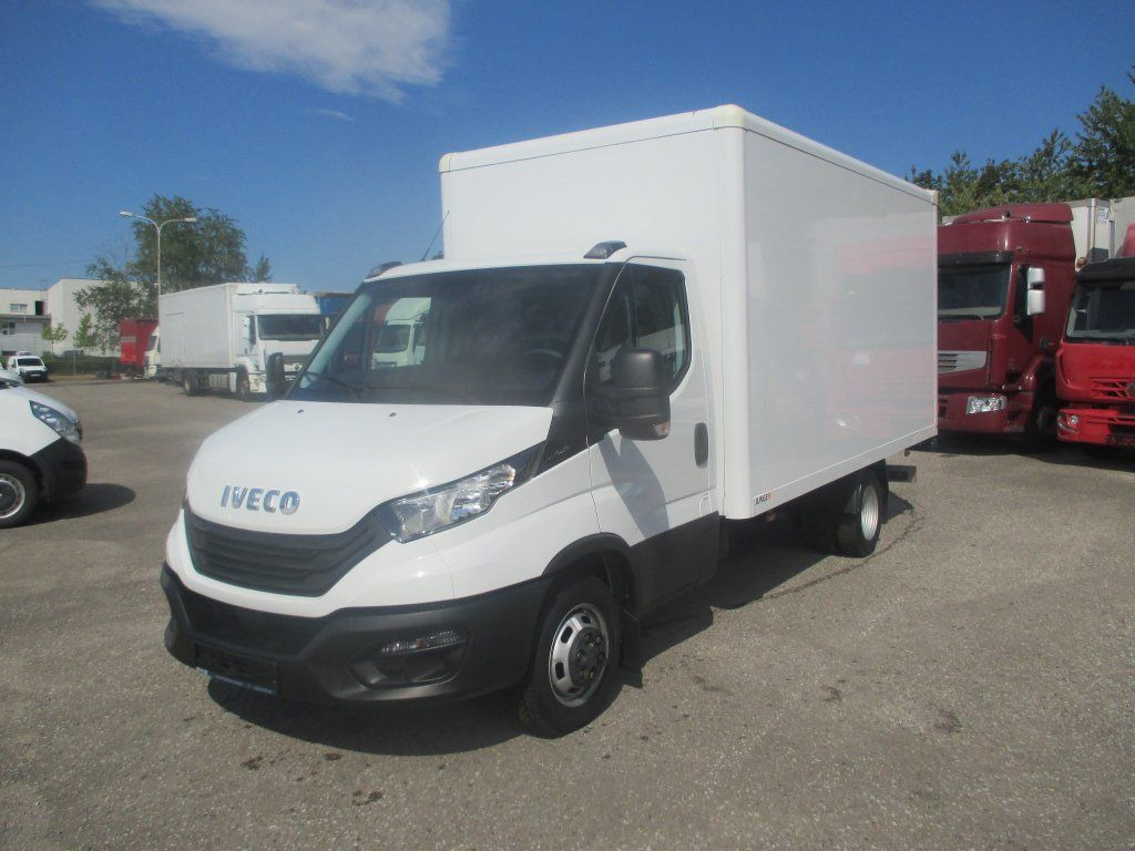 Iveco Daily 35C16 - Dostavno vozilo sa zatvorenim sandukom: slika Iveco Daily 35C16 - Dostavno vozilo sa zatvorenim sandukom Iveco Daily 35C16 - Dostavno vozilo sa zatvorenim sandukom: slika Iveco Daily 35C16 - Dostavno vozilo sa zatvorenim sandukom
