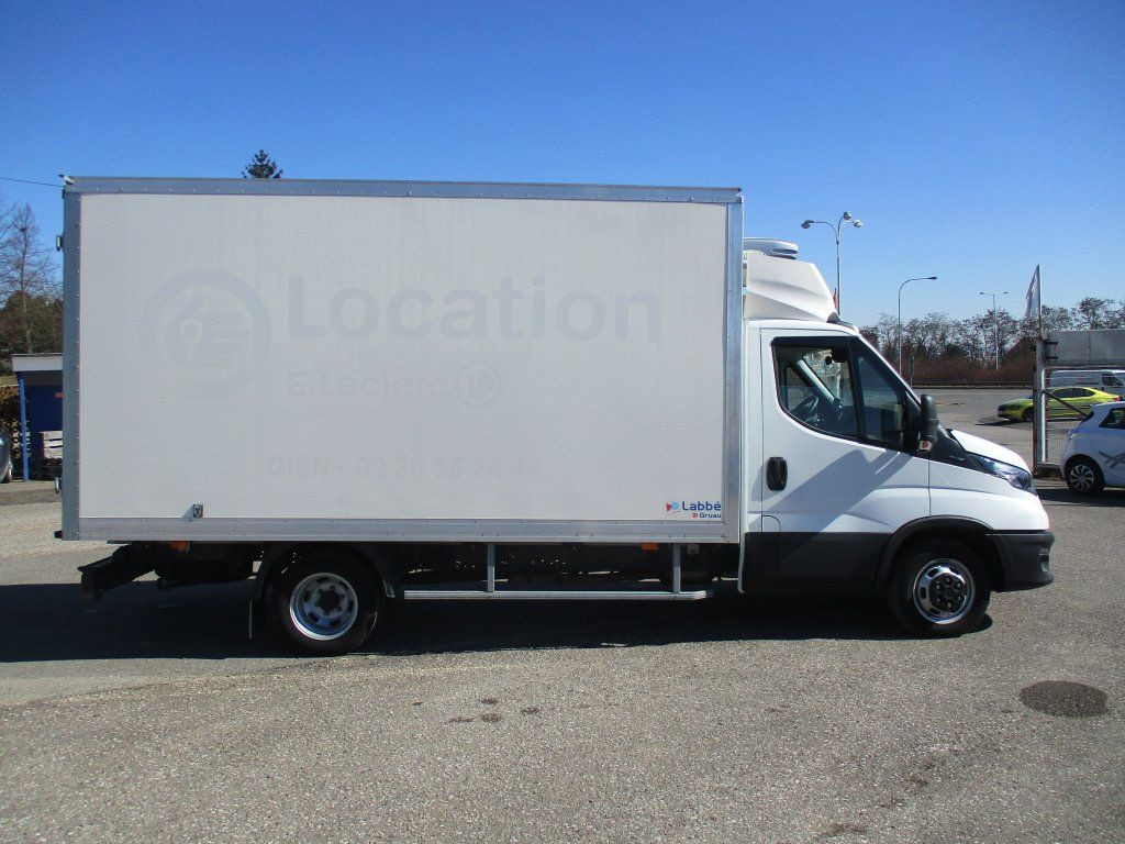 Iveco Daily 35C16 - Dostavno vozilo hladnjača: slika Iveco Daily 35C16 - Dostavno vozilo hladnjača Iveco Daily 35C16 - Dostavno vozilo hladnjača: slika Iveco Daily 35C16 - Dostavno vozilo hladnjača