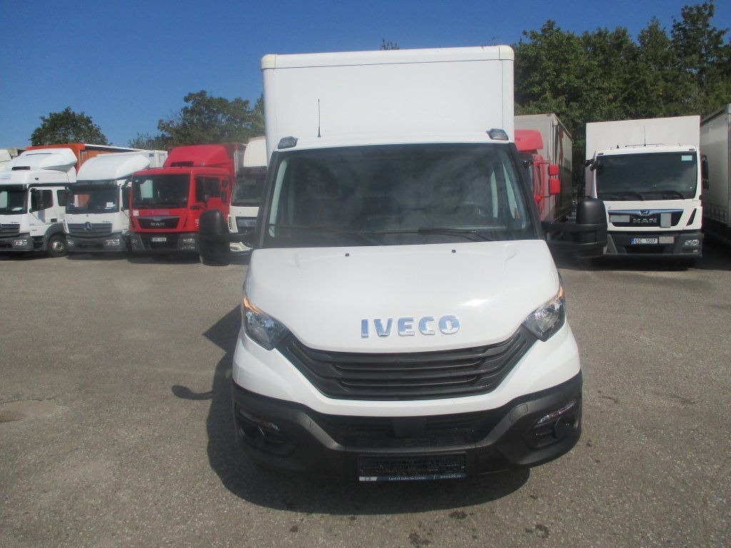 Iveco Daily 35C16 - Dostavno vozilo sa zatvorenim sandukom: slika Iveco Daily 35C16 - Dostavno vozilo sa zatvorenim sandukom Iveco Daily 35C16 - Dostavno vozilo sa zatvorenim sandukom: slika Iveco Daily 35C16 - Dostavno vozilo sa zatvorenim sandukom