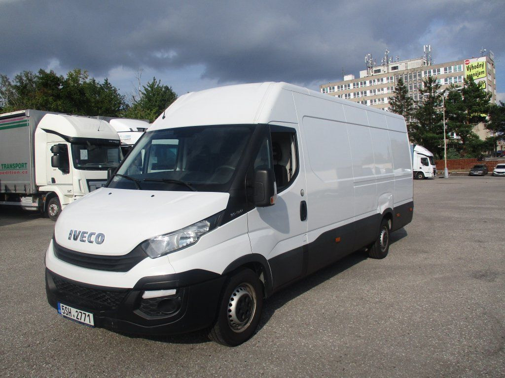 Iveco Daily 35S16 - Furgon: slika  Iveco Daily 35S16 - Furgon Iveco Daily 35S16 - Furgon: slika  Iveco Daily 35S16 - Furgon