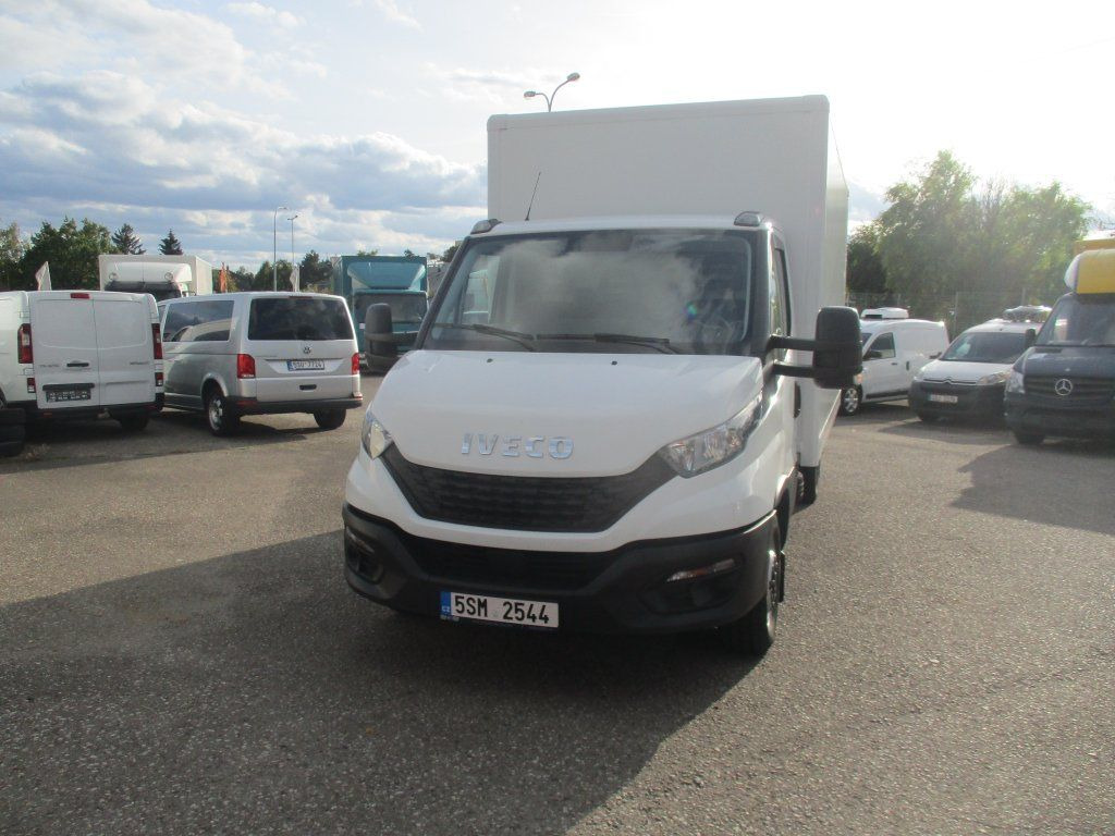 Iveco Daily 35S16 mit LBW - Dostavno vozilo sa zatvorenim sandukom: slika Iveco Daily 35S16 mit LBW - Dostavno vozilo sa zatvorenim sandukom Iveco Daily 35S16 mit LBW - Dostavno vozilo sa zatvorenim sandukom: slika Iveco Daily 35S16 mit LBW - Dostavno vozilo sa zatvorenim sandukom