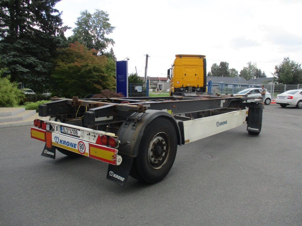 Krone BDF - Transporter kontejnera/ Prikolica s izmjenjivim sanducima: slika Krone BDF - Transporter kontejnera/ Prikolica s izmjenjivim sanducima Krone BDF - Transporter kontejnera/ Prikolica s izmjenjivim sanducima: slika Krone BDF - Transporter kontejnera/ Prikolica s izmjenjivim sanducima