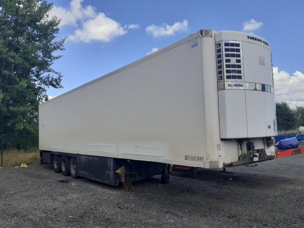 Lamberet LVF S3 Thermo King SL400e - Poluprikolica sa zatvorenim sandukom: slika Lamberet LVF S3 Thermo King SL400e - Poluprikolica sa zatvorenim sandukom Lamberet LVF S3 Thermo King SL400e - Poluprikolica sa zatvorenim sandukom: slika Lamberet LVF S3 Thermo King SL400e - Poluprikolica sa zatvorenim sandukom