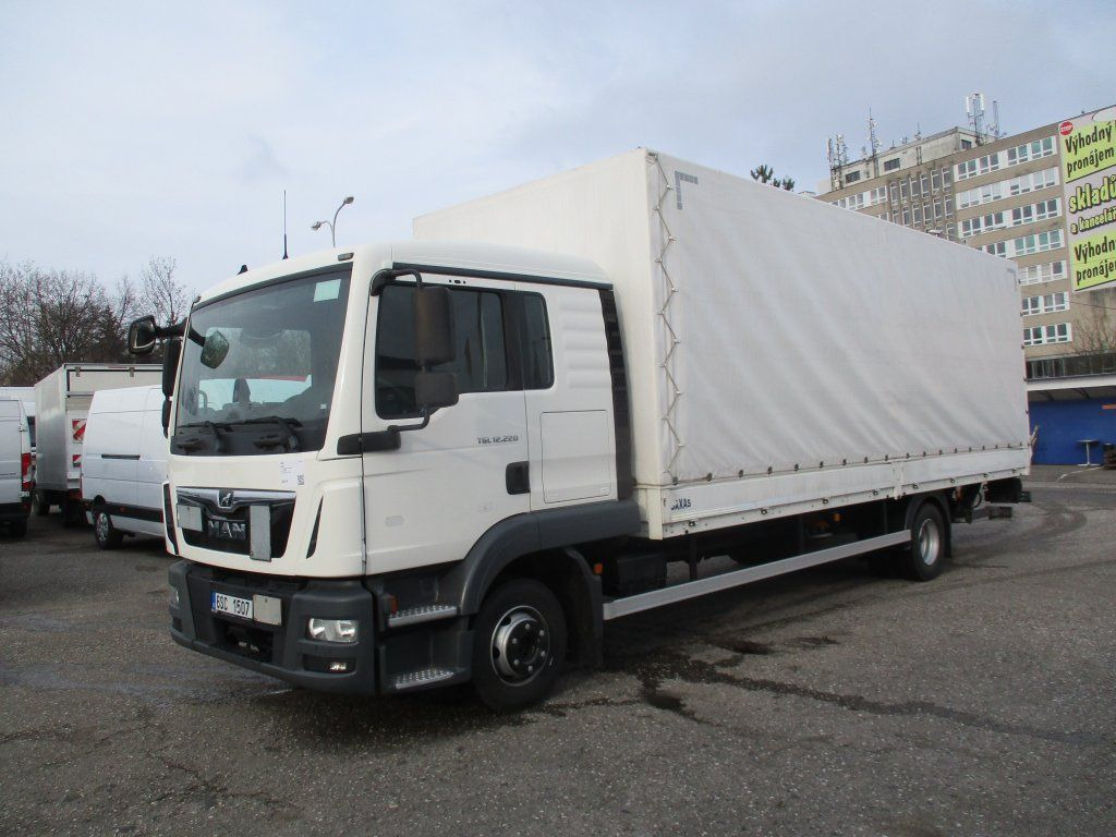 MAN TGL 12.220 - Kamion s ceradom: slika MAN TGL 12.220 - Kamion s ceradom MAN TGL 12.220 - Kamion s ceradom: slika MAN TGL 12.220 - Kamion s ceradom