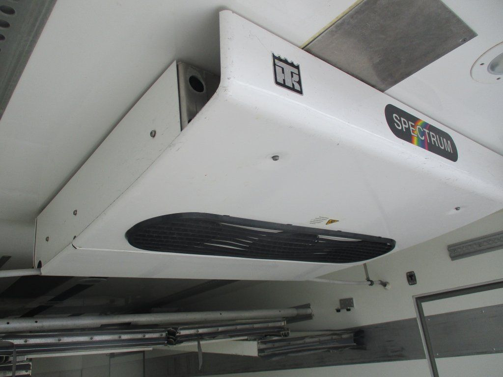 Zakup  MAN TGM 12.250,Izotherm MAN TGM 12.250,Izotherm: slika Zakup  MAN TGM 12.250,Izotherm MAN TGM 12.250,Izotherm