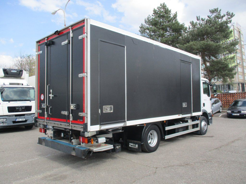 Zakup  MAN TGM 12.250,Izotherm MAN TGM 12.250,Izotherm: slika Zakup  MAN TGM 12.250,Izotherm MAN TGM 12.250,Izotherm