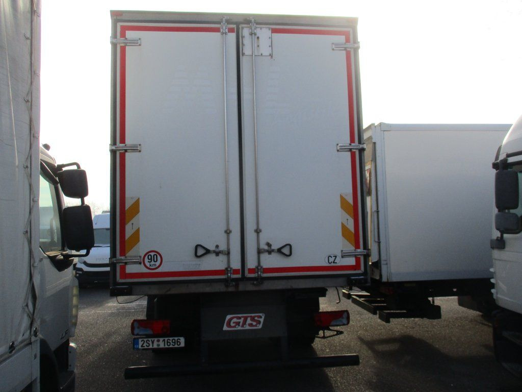 MAN TGM 18.250 - Kamion hladnjača: slika MAN TGM 18.250 - Kamion hladnjača MAN TGM 18.250 - Kamion hladnjača: slika MAN TGM 18.250 - Kamion hladnjača