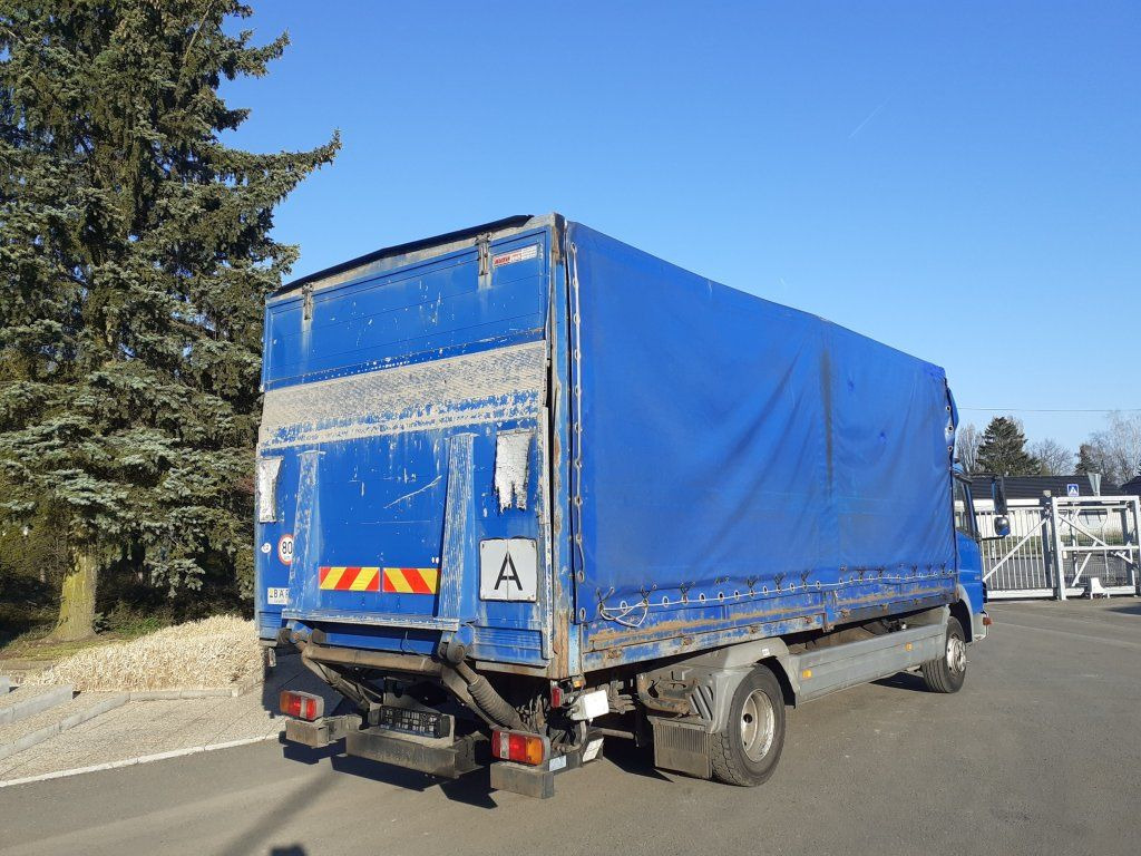 Mercedes-Benz 1018 Atego EURO 3 - Kamion s ceradom: slika Mercedes-Benz 1018 Atego EURO 3 - Kamion s ceradom Mercedes-Benz 1018 Atego EURO 3 - Kamion s ceradom: slika Mercedes-Benz 1018 Atego EURO 3 - Kamion s ceradom