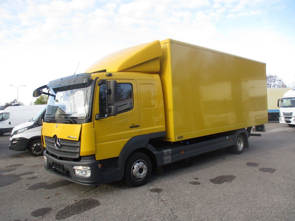 Mercedes-Benz Atego 210, Liege - Dostavno vozilo sa zatvorenim sandukom: slika Mercedes-Benz Atego 210, Liege - Dostavno vozilo sa zatvorenim sandukom Mercedes-Benz Atego 210, Liege - Dostavno vozilo sa zatvorenim sandukom: slika Mercedes-Benz Atego 210, Liege - Dostavno vozilo sa zatvorenim sandukom