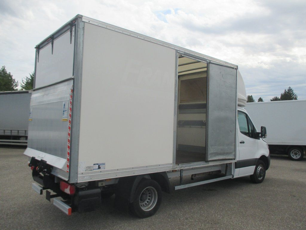 Mercedes-Benz Sprinter 514 CDi - Furgon: slika  Mercedes-Benz Sprinter 514 CDi - Furgon Mercedes-Benz Sprinter 514 CDi - Furgon: slika  Mercedes-Benz Sprinter 514 CDi - Furgon