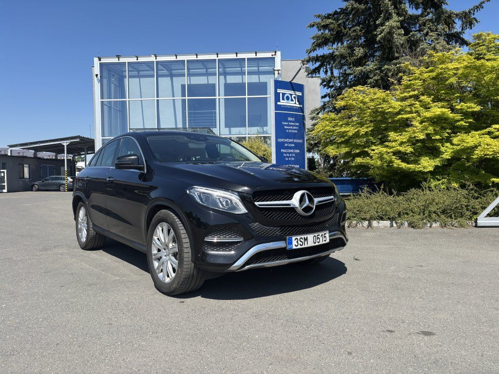 Mercedes-Benz d Coupe - Karavan: slika Mercedes-Benz d Coupe - Karavan Mercedes-Benz d Coupe - Karavan: slika Mercedes-Benz d Coupe - Karavan