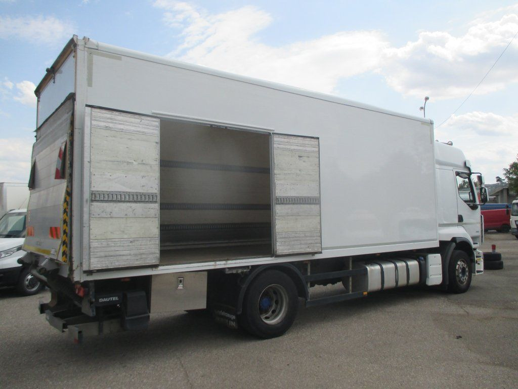 Renault Premium 1 liege - Kamion sandučar: slika Renault Premium 1 liege - Kamion sandučar Renault Premium 1 liege - Kamion sandučar: slika Renault Premium 1 liege - Kamion sandučar