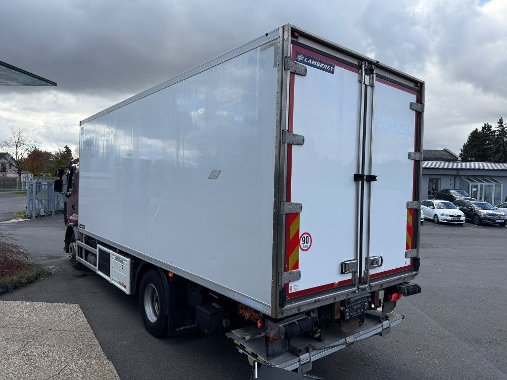 Renault Premium 460 - Kamion hladnjača: slika Renault Premium 460 - Kamion hladnjača Renault Premium 460 - Kamion hladnjača: slika Renault Premium 460 - Kamion hladnjača