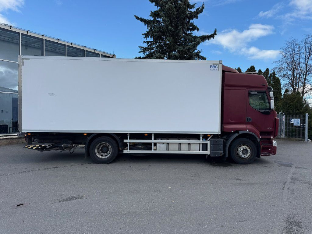 Renault Premium 460 - Kamion hladnjača: slika Renault Premium 460 - Kamion hladnjača Renault Premium 460 - Kamion hladnjača: slika Renault Premium 460 - Kamion hladnjača