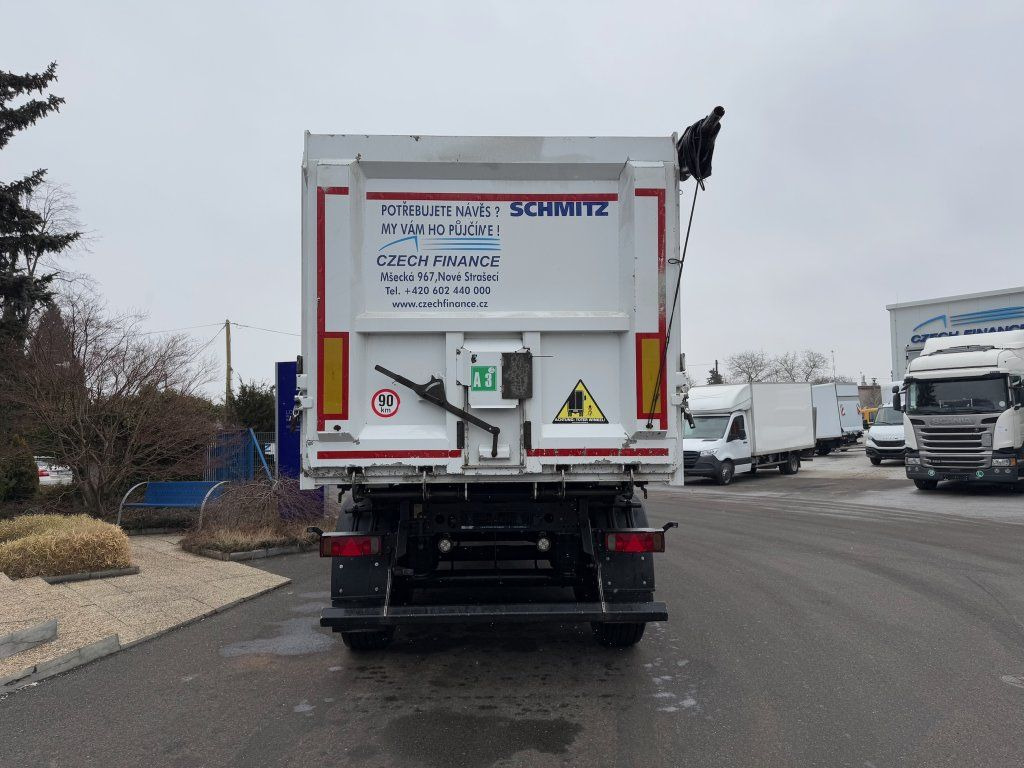 Schmitz Cargobull SKI 50m3 - Kiper poluprikolica: slika Schmitz Cargobull SKI 50m3 - Kiper poluprikolica Schmitz Cargobull SKI 50m3 - Kiper poluprikolica: slika Schmitz Cargobull SKI 50m3 - Kiper poluprikolica