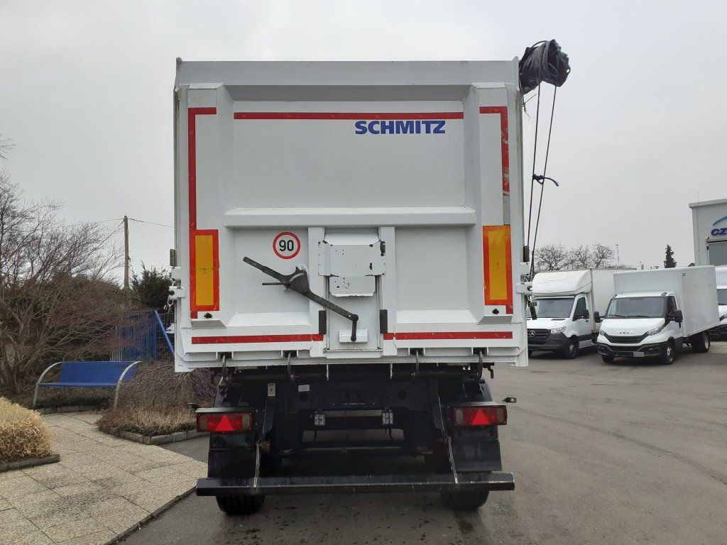 Schmitz Cargobull SKI 50m3 - Kiper poluprikolica: slika Schmitz Cargobull SKI 50m3 - Kiper poluprikolica Schmitz Cargobull SKI 50m3 - Kiper poluprikolica: slika Schmitz Cargobull SKI 50m3 - Kiper poluprikolica