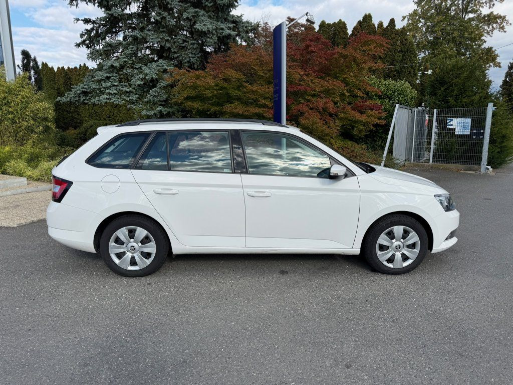 Skoda 1,4TDi kombi - Karavan: slika Skoda 1,4TDi kombi - Karavan Skoda 1,4TDi kombi - Karavan: slika Skoda 1,4TDi kombi - Karavan