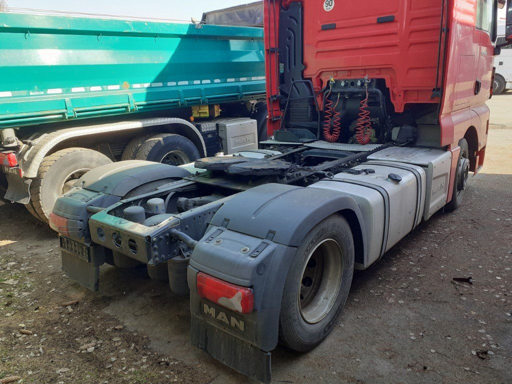 MAN TGX18.460 XLX Motorschaden/engine damage - Tegljač: slika MAN TGX18.460 XLX Motorschaden/engine damage - Tegljač MAN TGX18.460 XLX Motorschaden/engine damage - Tegljač: slika MAN TGX18.460 XLX Motorschaden/engine damage - Tegljač
