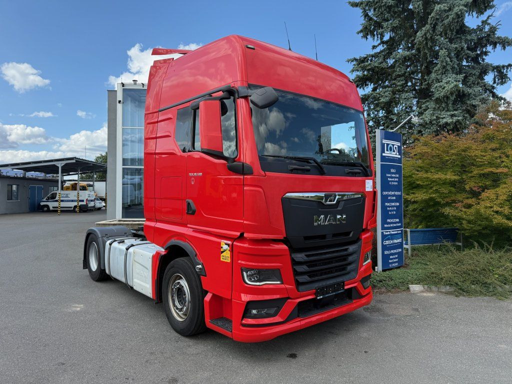 MAN TGX18.510 EURO 6 Retarder - Tegljač: slika MAN TGX18.510 EURO 6 Retarder - Tegljač MAN TGX18.510 EURO 6 Retarder - Tegljač: slika MAN TGX18.510 EURO 6 Retarder - Tegljač