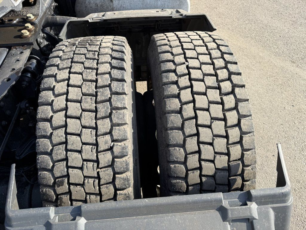 Tegljač MAN TGX18.510 XLX EURO 6 MEGAlowdeck: slika Tegljač MAN TGX18.510 XLX EURO 6 MEGAlowdeck Tegljač MAN TGX18.510 XLX EURO 6 MEGAlowdeck: slika Tegljač MAN TGX18.510 XLX EURO 6 MEGAlowdeck