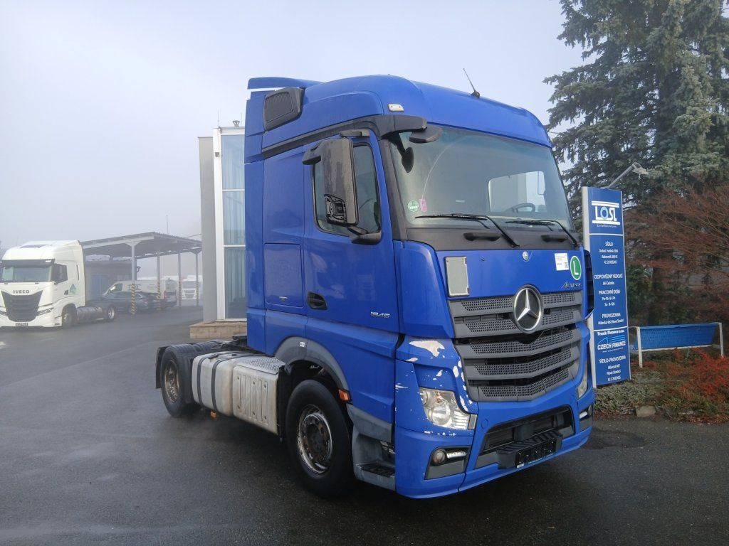 Mercedes-Benz 1845 Actros EURO 6 - Tegljač: slika Mercedes-Benz 1845 Actros EURO 6 - Tegljač Mercedes-Benz 1845 Actros EURO 6 - Tegljač: slika Mercedes-Benz 1845 Actros EURO 6 - Tegljač