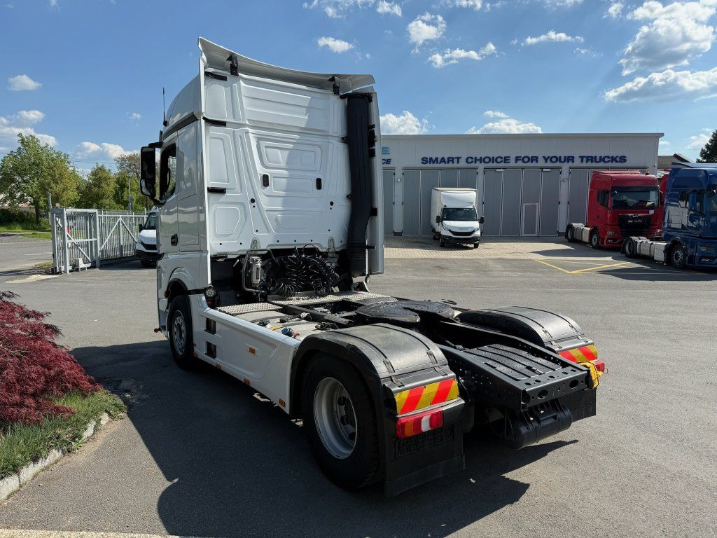 Mercedes-Benz 1851 Actros EURO 6 - Tegljač: slika Mercedes-Benz 1851 Actros EURO 6 - Tegljač Mercedes-Benz 1851 Actros EURO 6 - Tegljač: slika Mercedes-Benz 1851 Actros EURO 6 - Tegljač