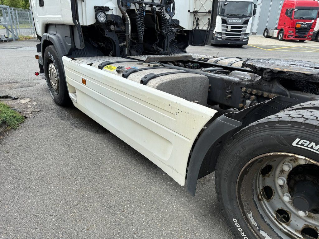 Tegljač Scania R410 EURO 6 MEGA/lowdeck: slika Tegljač Scania R410 EURO 6 MEGA/lowdeck Tegljač Scania R410 EURO 6 MEGA/lowdeck: slika Tegljač Scania R410 EURO 6 MEGA/lowdeck
