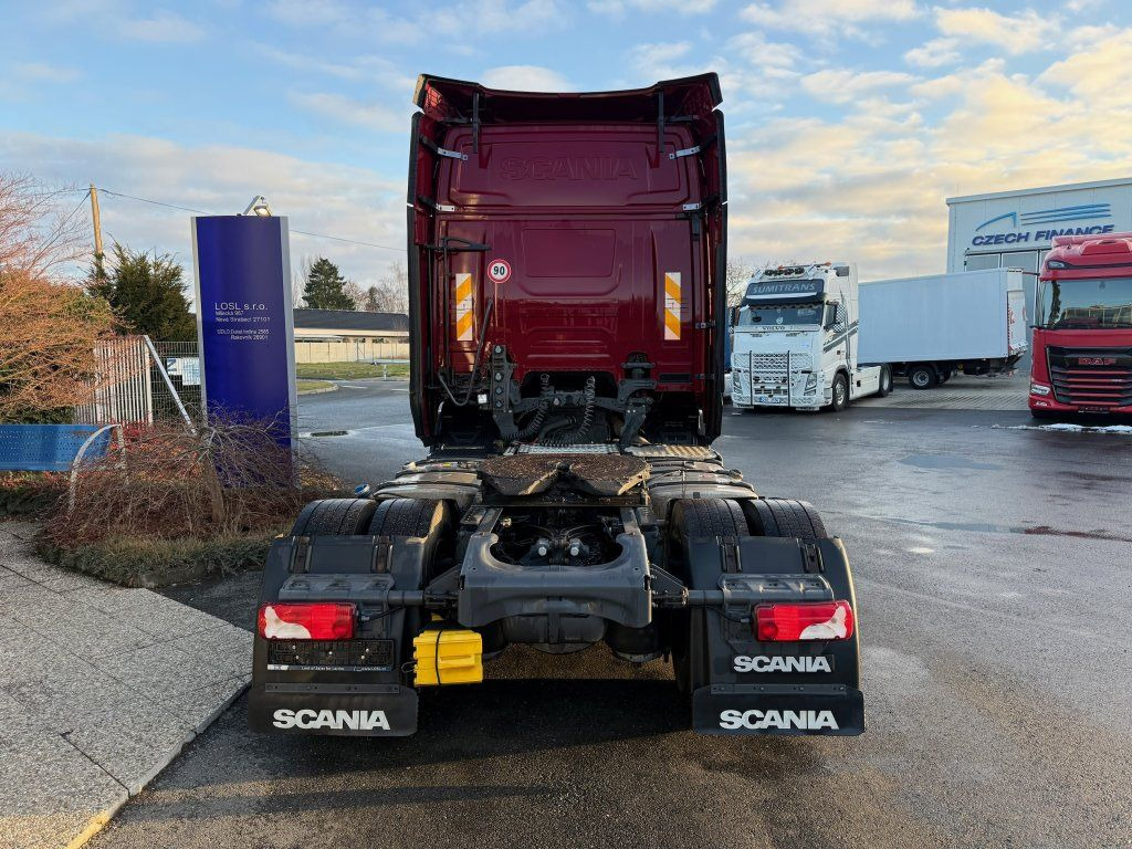 Scania R450 EURO 6 - Tegljač: slika Scania R450 EURO 6 - Tegljač Scania R450 EURO 6 - Tegljač: slika Scania R450 EURO 6 - Tegljač