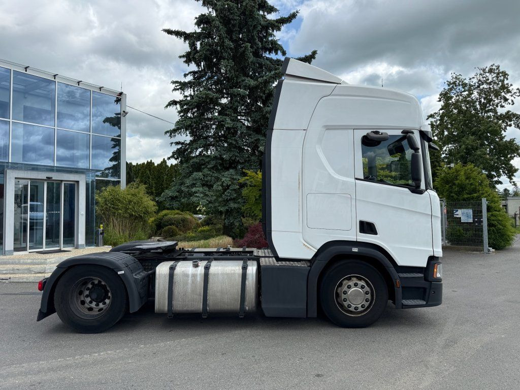 Scania R450 Euro 6 - Tegljač: slika Scania R450 Euro 6 - Tegljač Scania R450 Euro 6 - Tegljač: slika Scania R450 Euro 6 - Tegljač