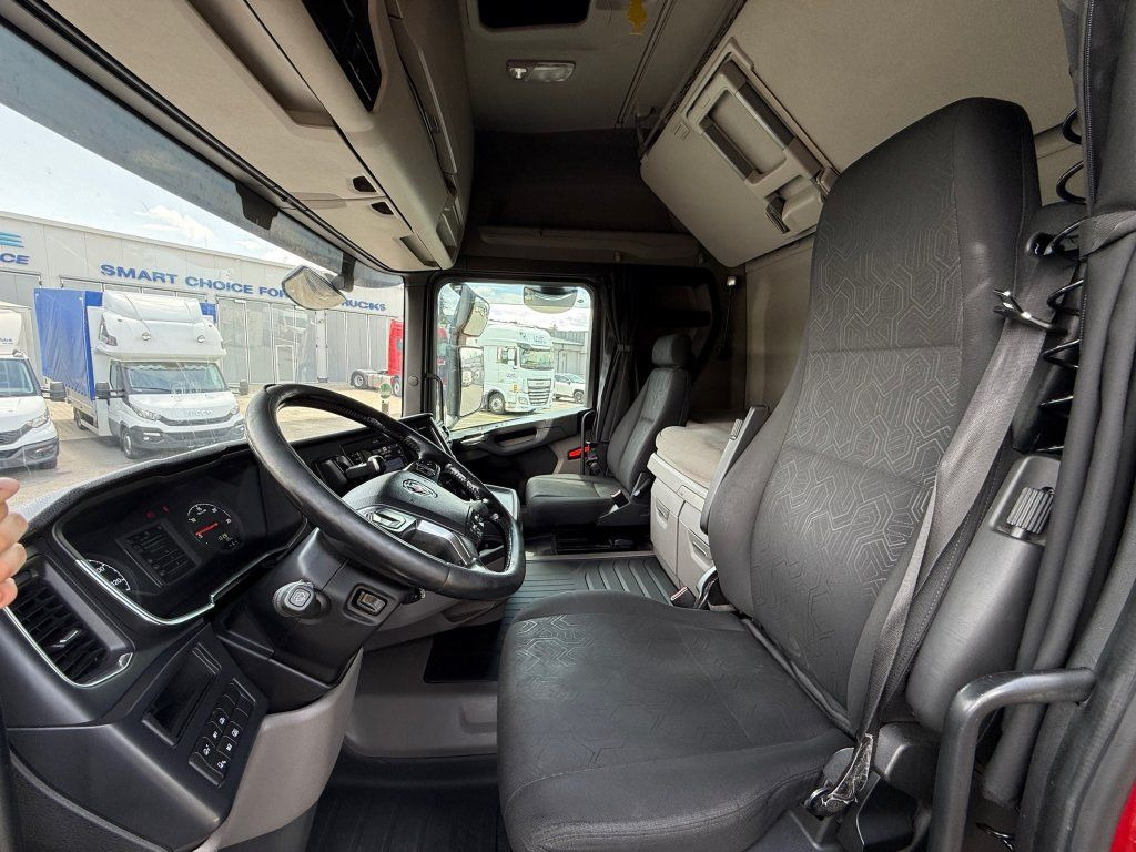 Tegljač Scania R450 Euro 6: slika Tegljač Scania R450 Euro 6
