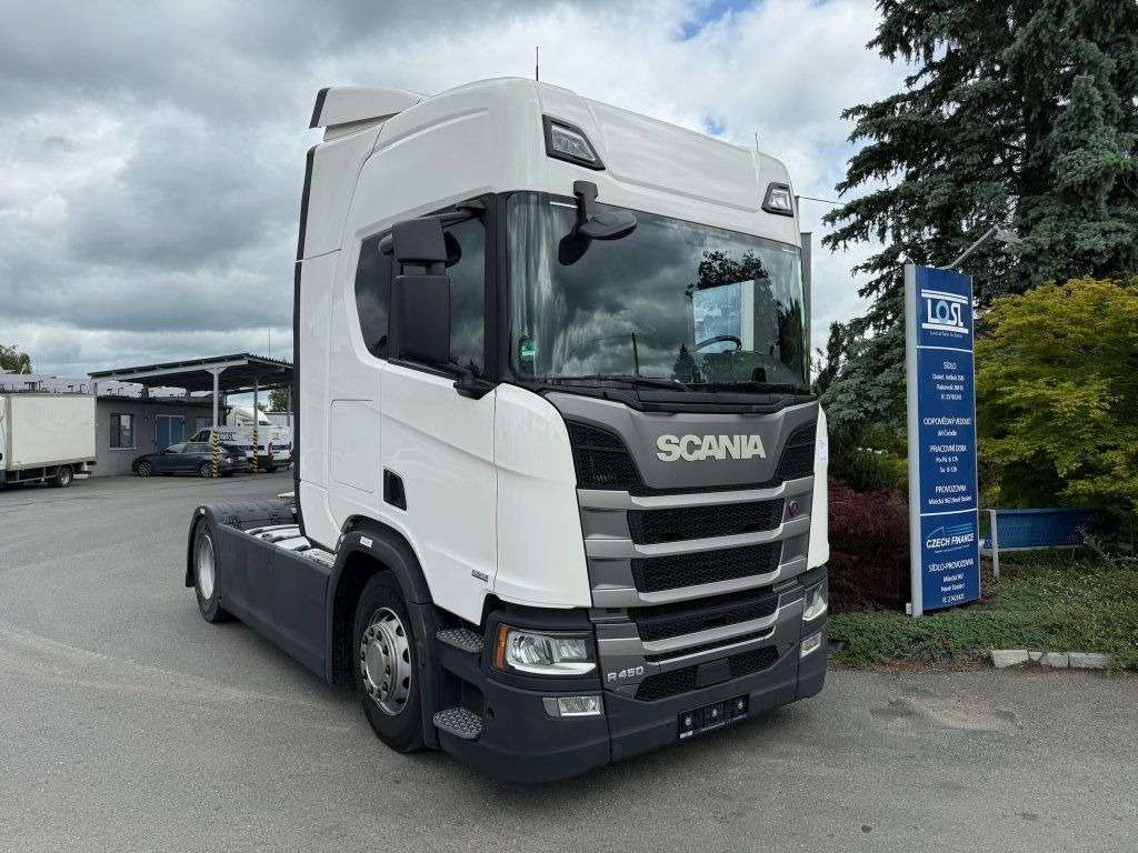 Scania R450 Euro 6 - Tegljač: slika Scania R450 Euro 6 - Tegljač Scania R450 Euro 6 - Tegljač: slika Scania R450 Euro 6 - Tegljač