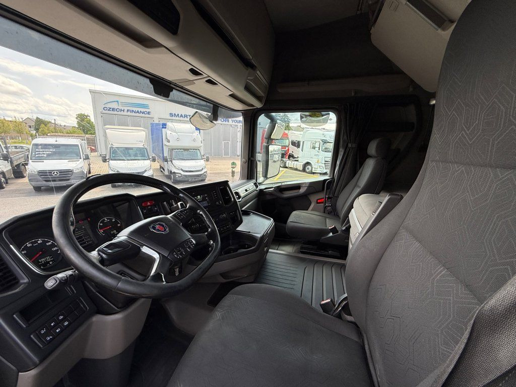 Tegljač Scania R450 Euro 6: slika Tegljač Scania R450 Euro 6