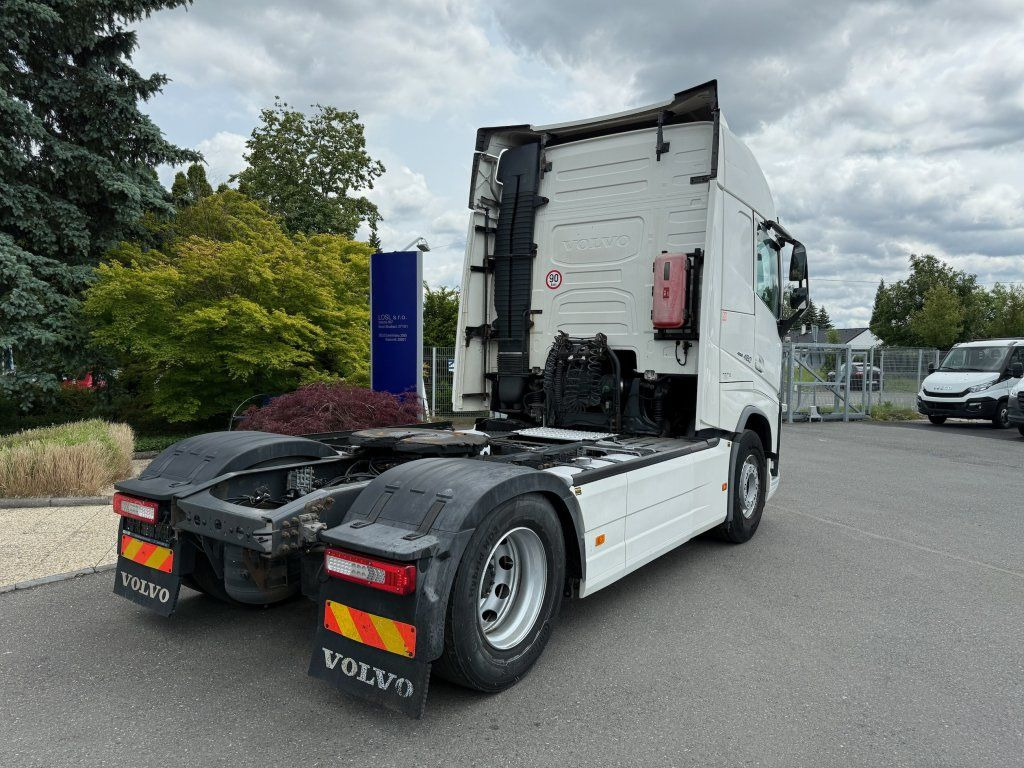 Volvo FH460 EURO 6 ADR - Tegljač: slika Volvo FH460 EURO 6 ADR - Tegljač Volvo FH460 EURO 6 ADR - Tegljač: slika Volvo FH460 EURO 6 ADR - Tegljač