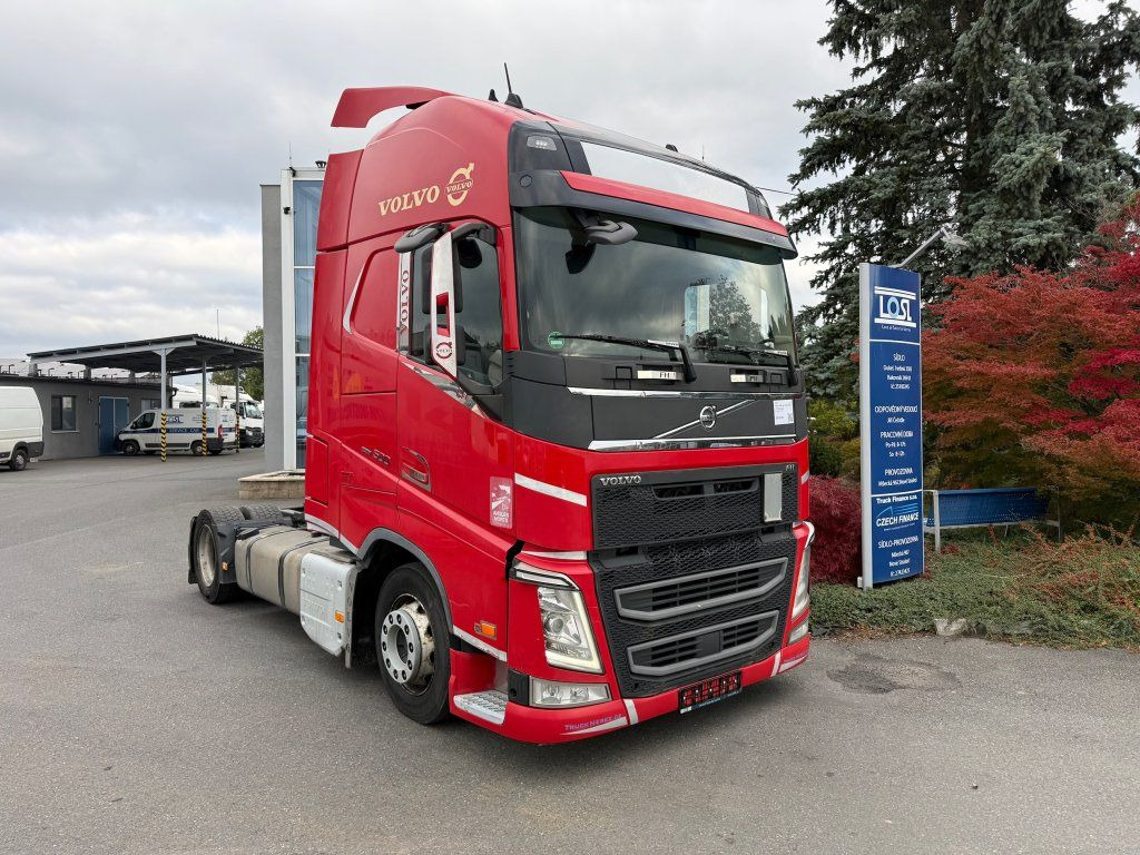 Volvo FH500 EURO 6 MEGA/lowdeck NEW TACHO - Tegljač: slika Volvo FH500 EURO 6 MEGA/lowdeck NEW TACHO - Tegljač Volvo FH500 EURO 6 MEGA/lowdeck NEW TACHO - Tegljač: slika Volvo FH500 EURO 6 MEGA/lowdeck NEW TACHO - Tegljač
