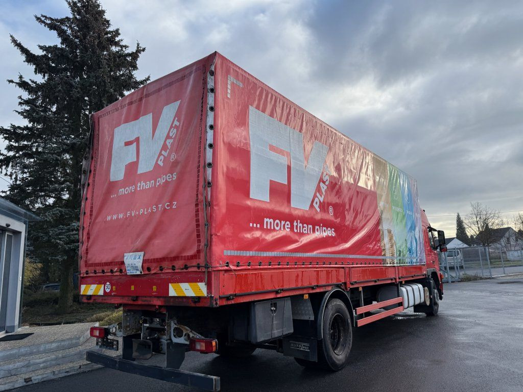 Volvo FM260 EURO 3 - Kamion s ceradom: slika Volvo FM260 EURO 3 - Kamion s ceradom Volvo FM260 EURO 3 - Kamion s ceradom: slika Volvo FM260 EURO 3 - Kamion s ceradom