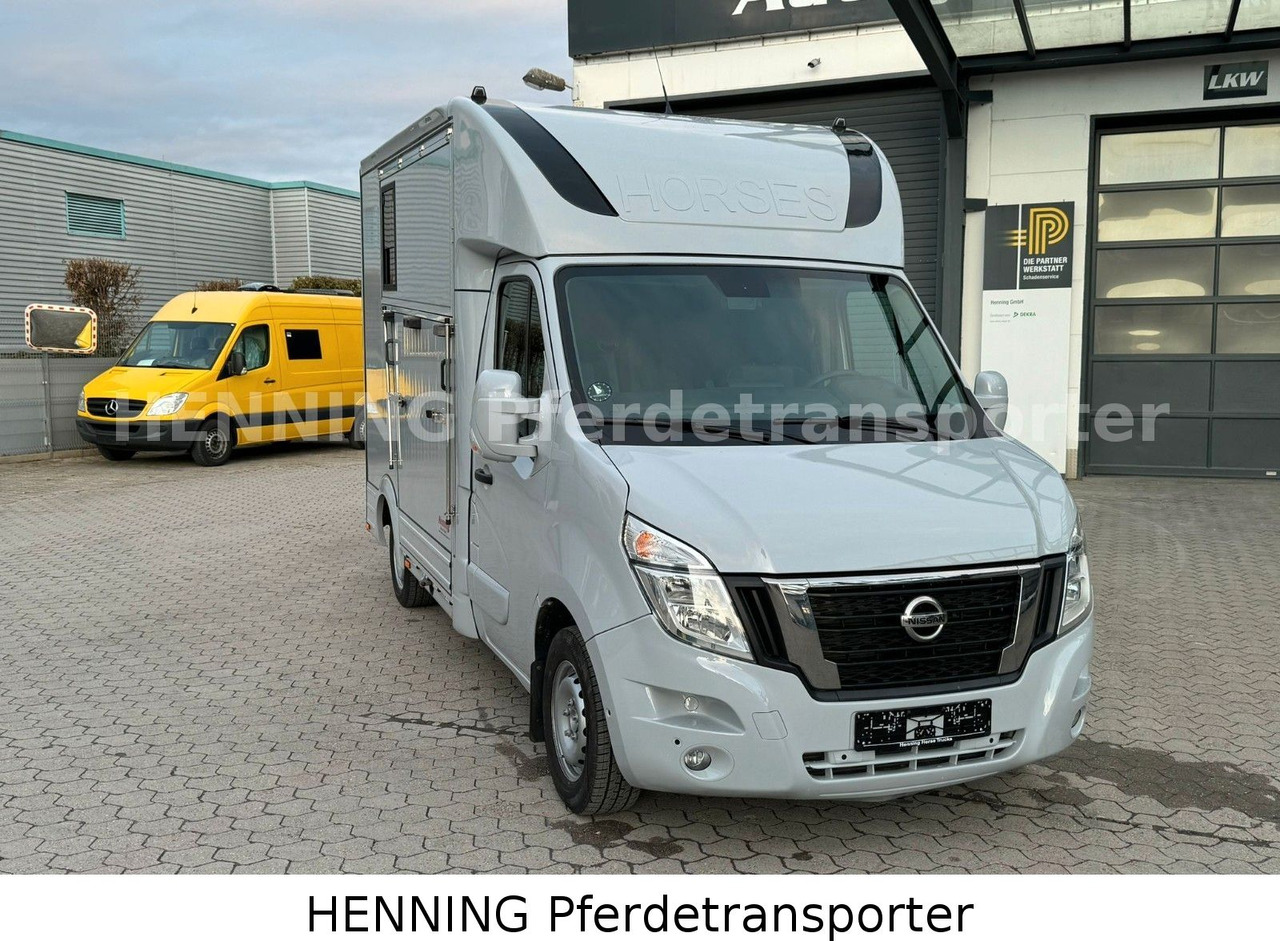 Nissan Interstar - Kamion za prijevoz stoke: slika Nissan Interstar - Kamion za prijevoz stoke Nissan Interstar - Kamion za prijevoz stoke: slika Nissan Interstar - Kamion za prijevoz stoke