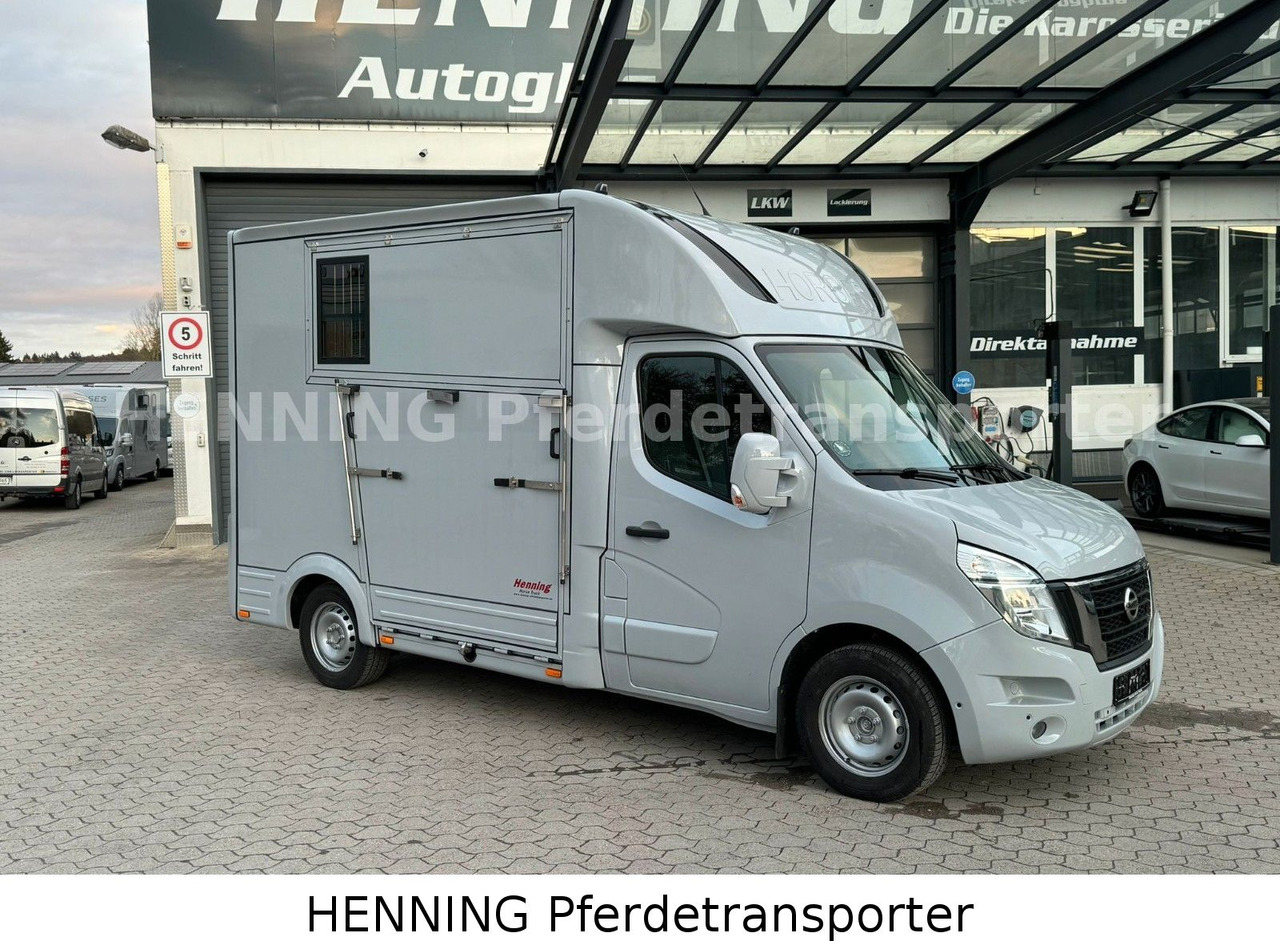 Nissan Interstar - Kamion za prijevoz stoke: slika Nissan Interstar - Kamion za prijevoz stoke Nissan Interstar - Kamion za prijevoz stoke: slika Nissan Interstar - Kamion za prijevoz stoke