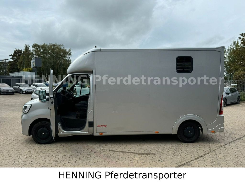 Kamion za prijevoz konja Renault Master 3 - Sitzer Renault Master 3 - Sitzer: slika Kamion za prijevoz konja Renault Master 3 - Sitzer Renault Master 3 - Sitzer Kamion za prijevoz konja Renault Master 3 - Sitzer Renault Master 3 - Sitzer: slika Kamion za prijevoz konja Renault Master 3 - Sitzer Renault Master 3 - Sitzer