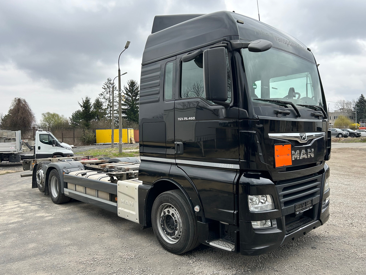 MAN TGX 26.460 / ACC / BDF MULTI / E6 / LOWDECK - Kamion-šasija: slika MAN TGX 26.460 / ACC / BDF MULTI / E6 / LOWDECK - Kamion-šasija MAN TGX 26.460 / ACC / BDF MULTI / E6 / LOWDECK - Kamion-šasija: slika MAN TGX 26.460 / ACC / BDF MULTI / E6 / LOWDECK - Kamion-šasija