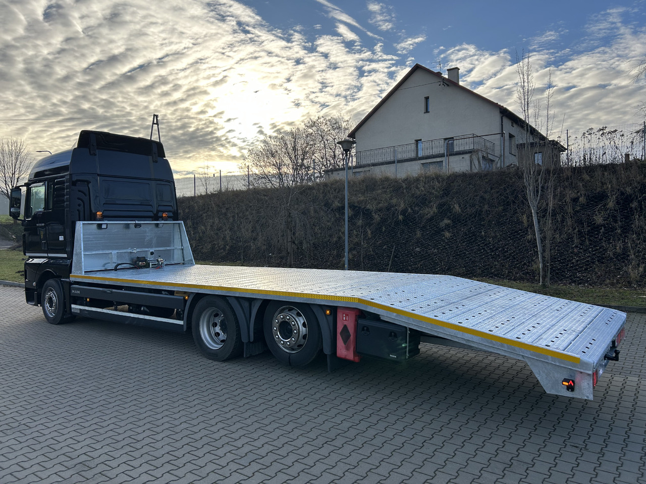 MAN TGX 26.460 / NEW GALVANIZED TOW TRUCK 2025 / WINCH - Autotransporter: slika MAN TGX 26.460 / NEW GALVANIZED TOW TRUCK 2025 / WINCH - Autotransporter MAN TGX 26.460 / NEW GALVANIZED TOW TRUCK 2025 / WINCH - Autotransporter: slika MAN TGX 26.460 / NEW GALVANIZED TOW TRUCK 2025 / WINCH - Autotransporter