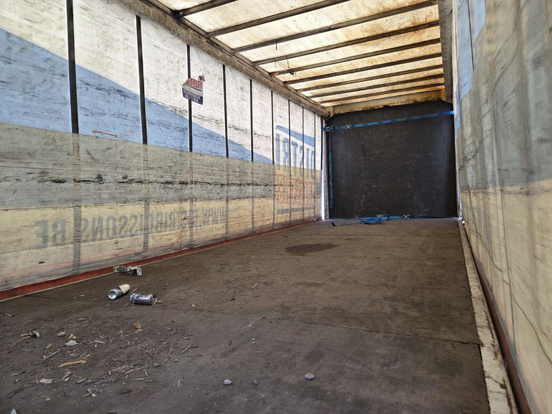 DAF LF55 250 - Kamion s ceradom: slika DAF LF55 250 - Kamion s ceradom DAF LF55 250 - Kamion s ceradom: slika DAF LF55 250 - Kamion s ceradom