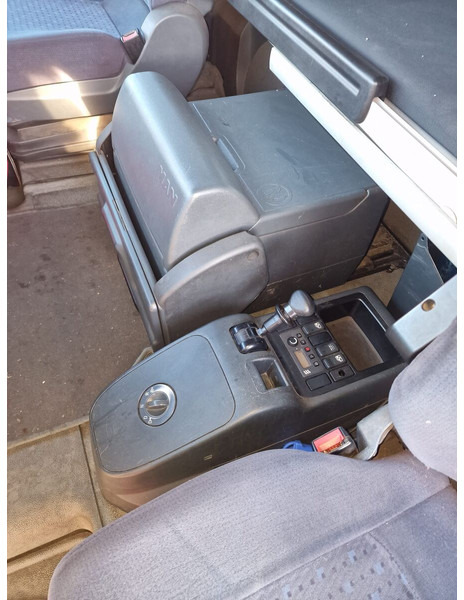 MAN 18.380 - Kamion s ceradom: slika MAN 18.380 - Kamion s ceradom MAN 18.380 - Kamion s ceradom: slika MAN 18.380 - Kamion s ceradom