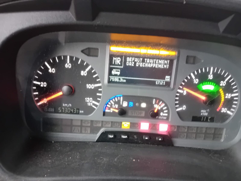 Mercedes-Benz Axor 1833 - Kamion hladnjača: slika Mercedes-Benz Axor 1833 - Kamion hladnjača Mercedes-Benz Axor 1833 - Kamion hladnjača: slika Mercedes-Benz Axor 1833 - Kamion hladnjača