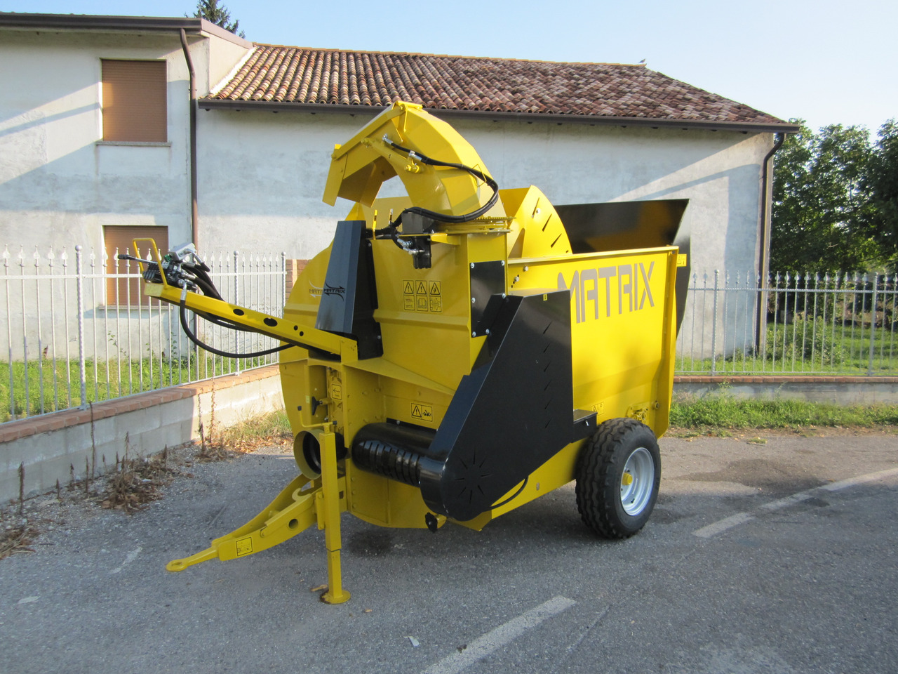 Matrix jet power 180 - Stroj za usitnjavanje slame: slika matrix jet power 180 - Stroj za usitnjavanje slame Matrix jet power 180 - Stroj za usitnjavanje slame: slika matrix jet power 180 - Stroj za usitnjavanje slame